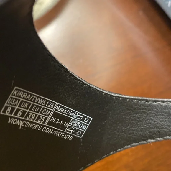 Vionic sandals - Picture 5 of 6